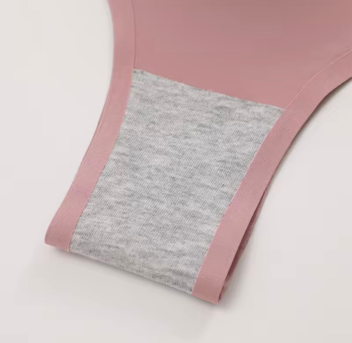 SEAMLESS THONG SET
