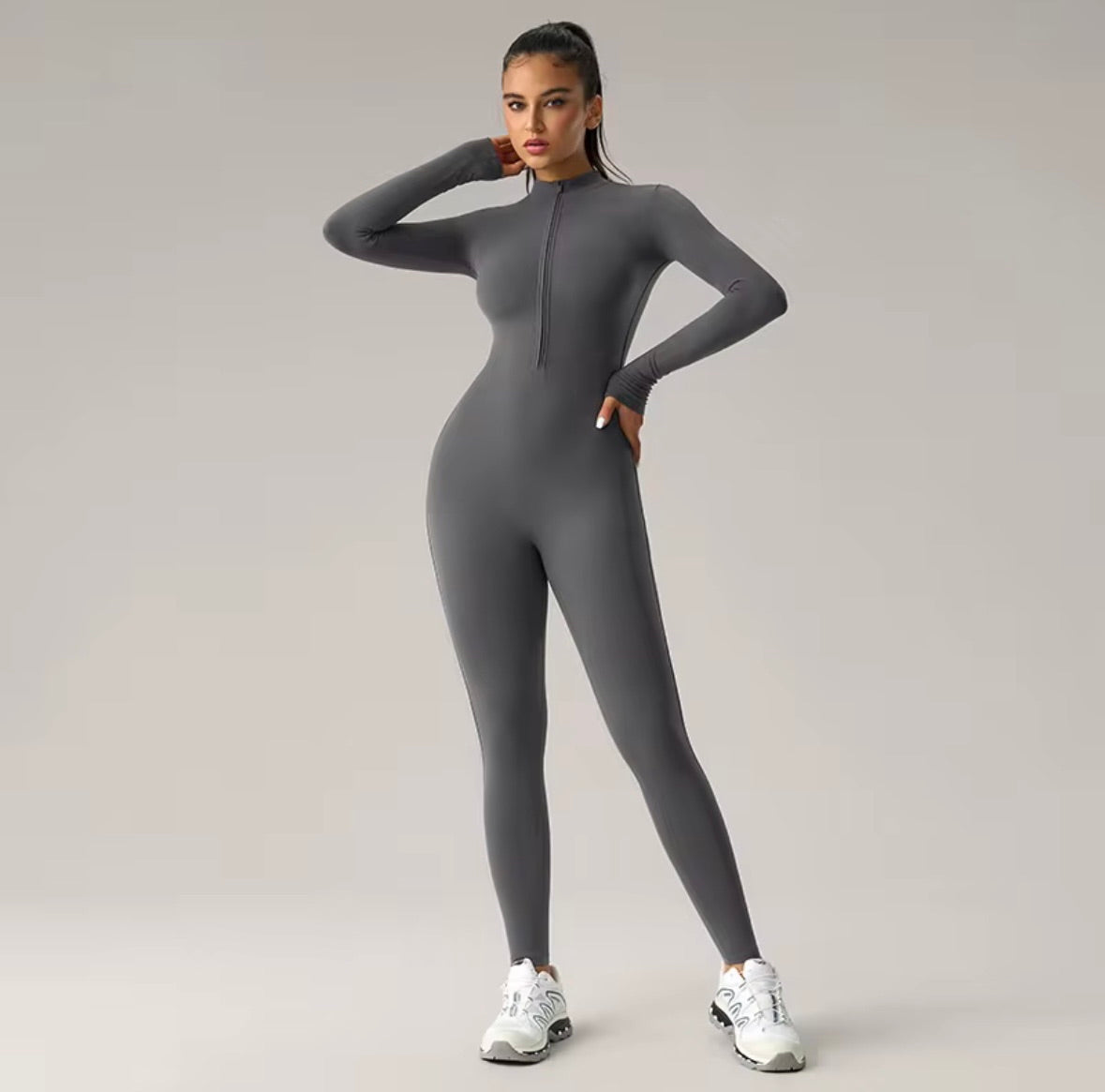 FULLBODY JUMPSUIT