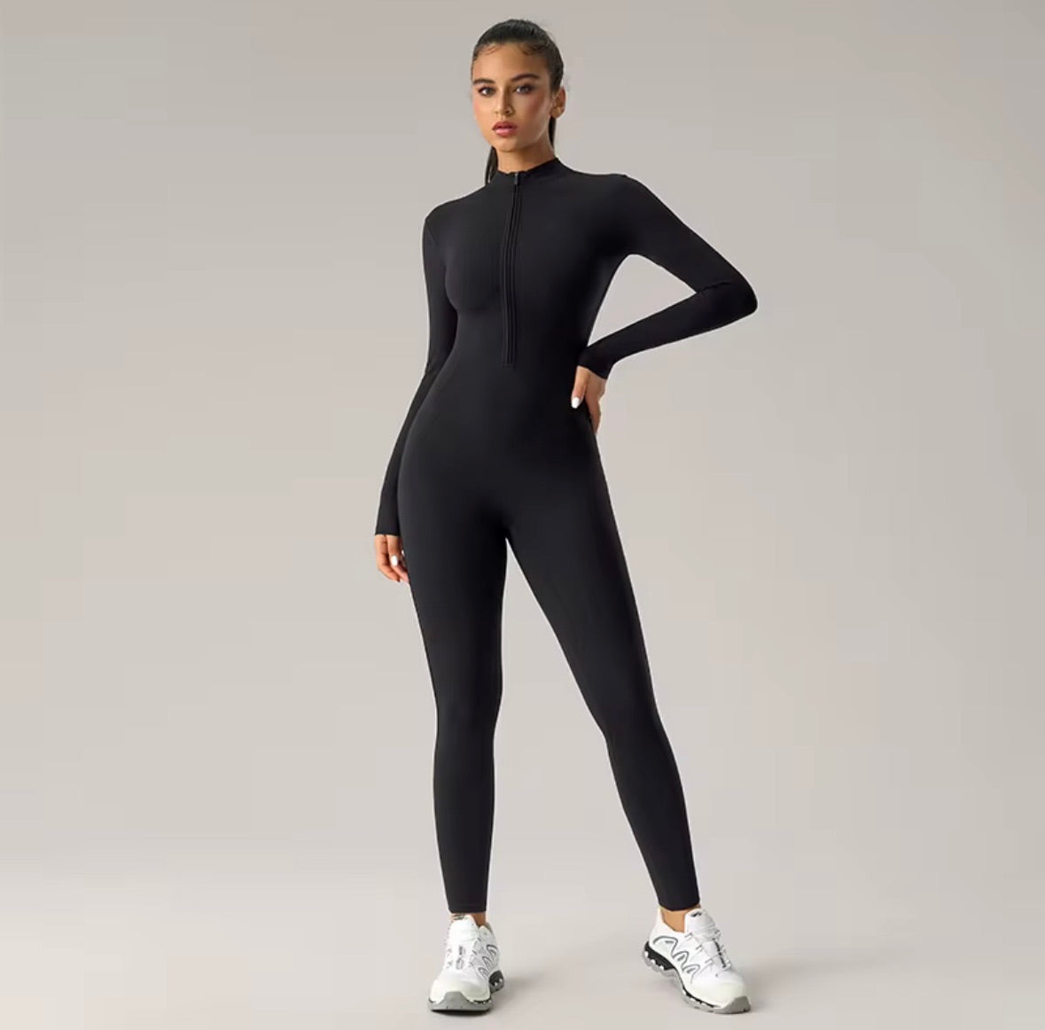 FULLBODY JUMPSUIT
