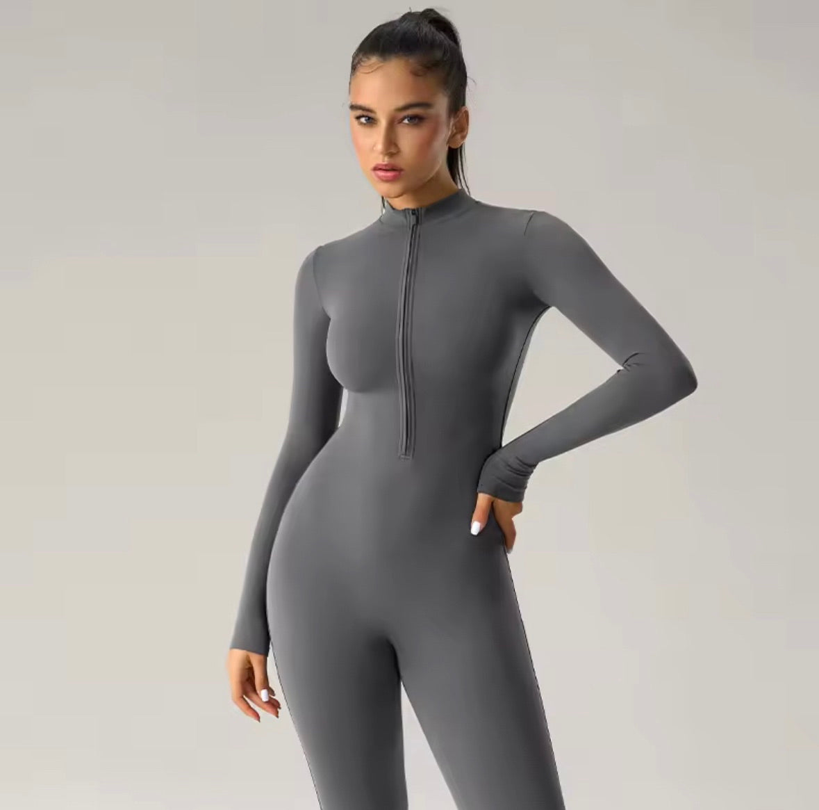 FULLBODY JUMPSUIT