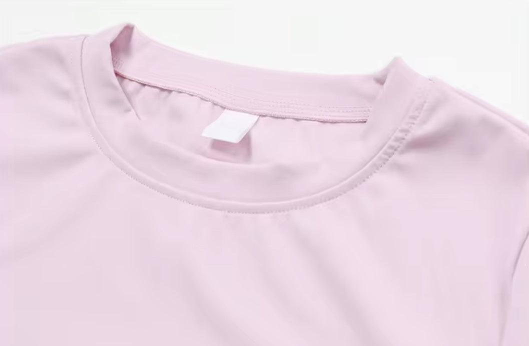 FIGURBETONTES T-SHIRT