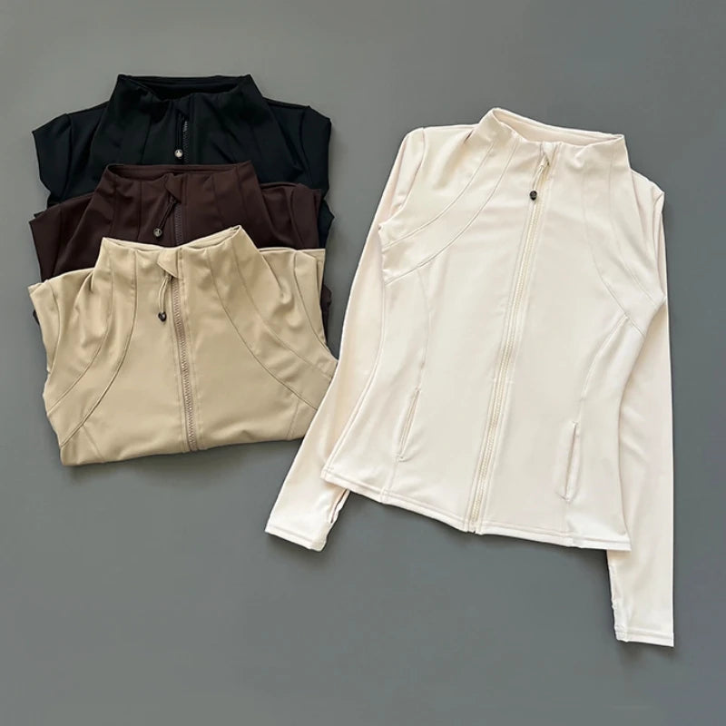 SLIM FIT TRAININGSJACKE