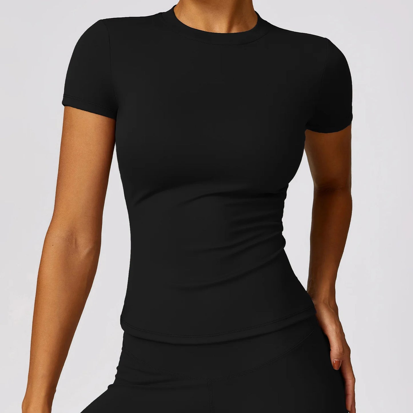 FIGURBETONTES T-SHIRT